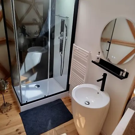 Domaine Des Pins L'ile Au Dome Grundviller