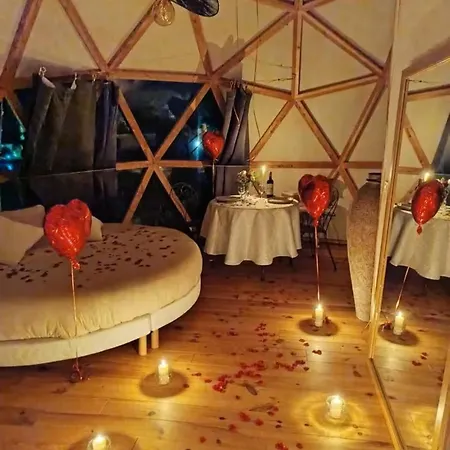 Luxusní stan Domaine Des Pins L'ile Au Dome Grundviller